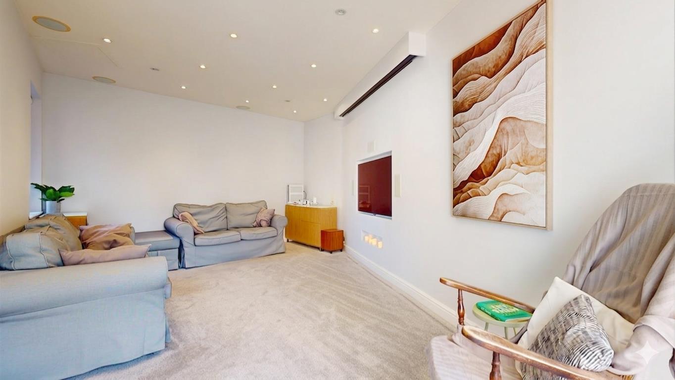 Tynemouth Rise, Monkston, Milton Keynes